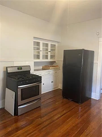 1466 N White St — Photo 16