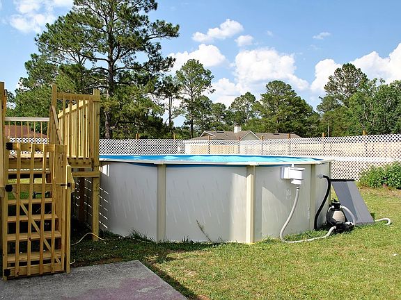 3rd image of 2909 Tyndall Dr