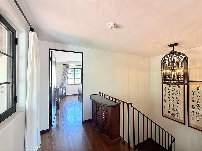 580 S Berkeley Ave — Photo 13