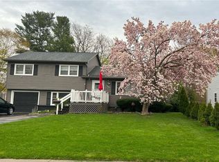 144 W Meadows Dr, Rochester, NY 14616