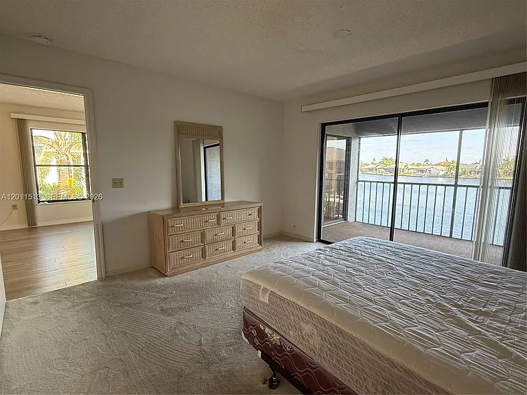 123 SW 47th Ter #201 — Photo 29