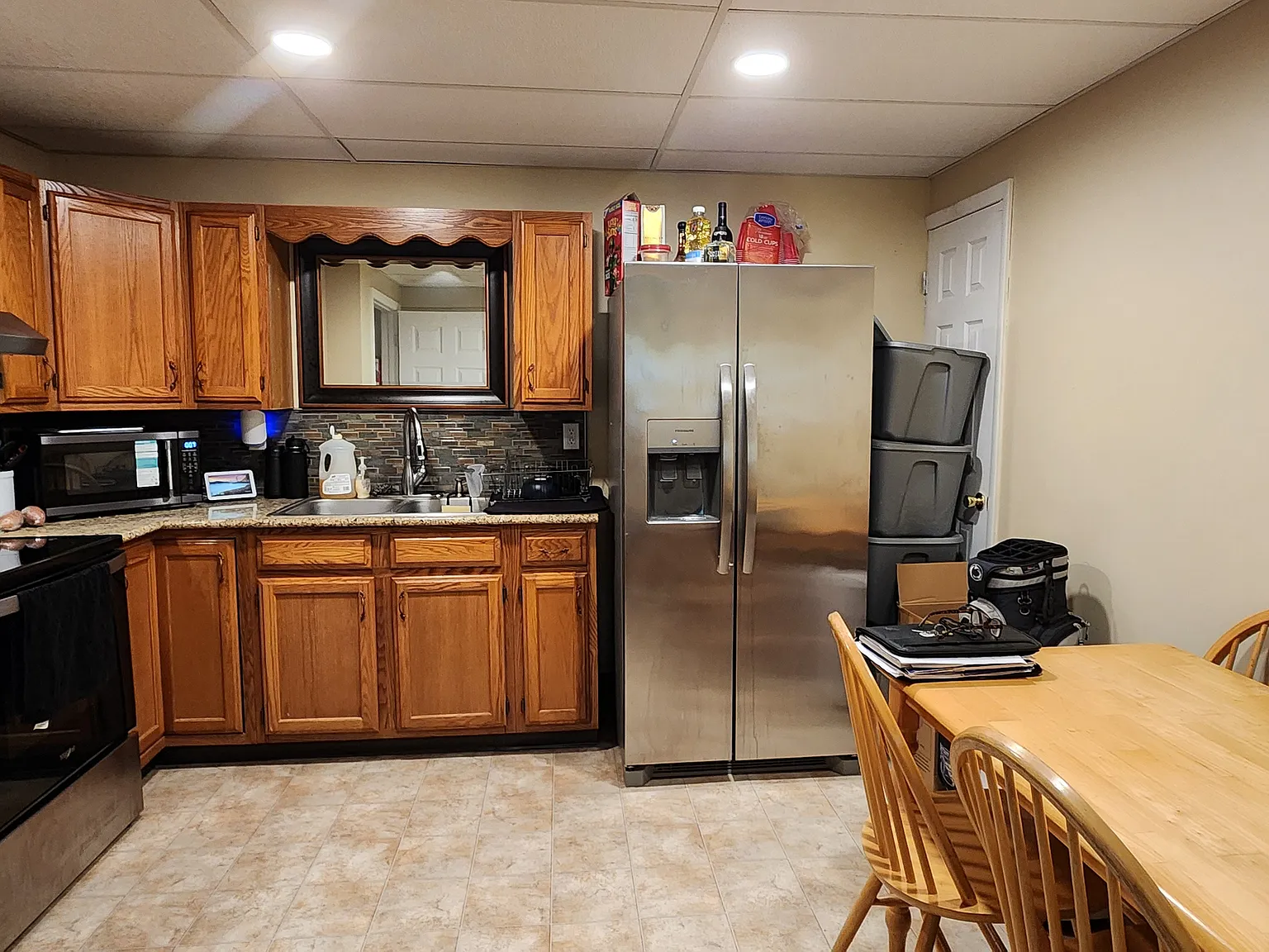 1 bed, 800 sqft, $1,300 — Photo 2