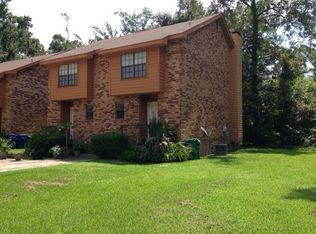 1533 Madison St APT 21, Mandeville, LA 70448
