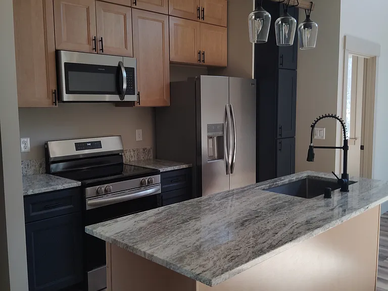 625A Sunset Ave NE #A — Photo 7