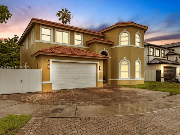 10197 SW 26th Ter, Miami, FL 33165