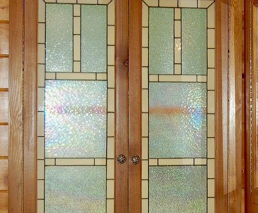 Bath stain glass window