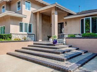 407 S Country Hill Rd, Anaheim, CA 92808