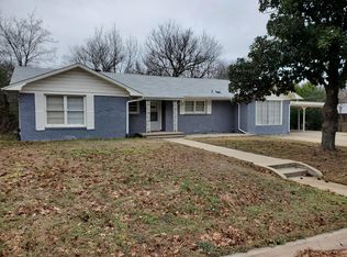 819 Thomas St, Denton, TX 76201