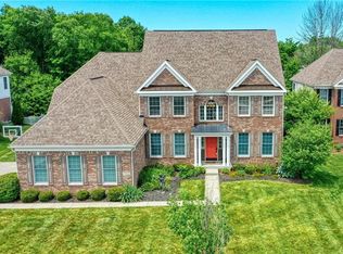 9064 Hearthstone Dr, Zionsville, IN 46077
