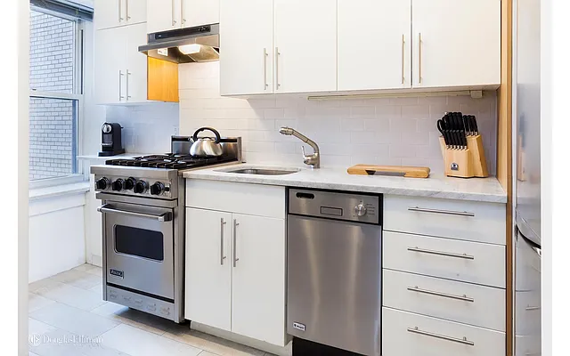 Sold by Douglas Elliman | media 11