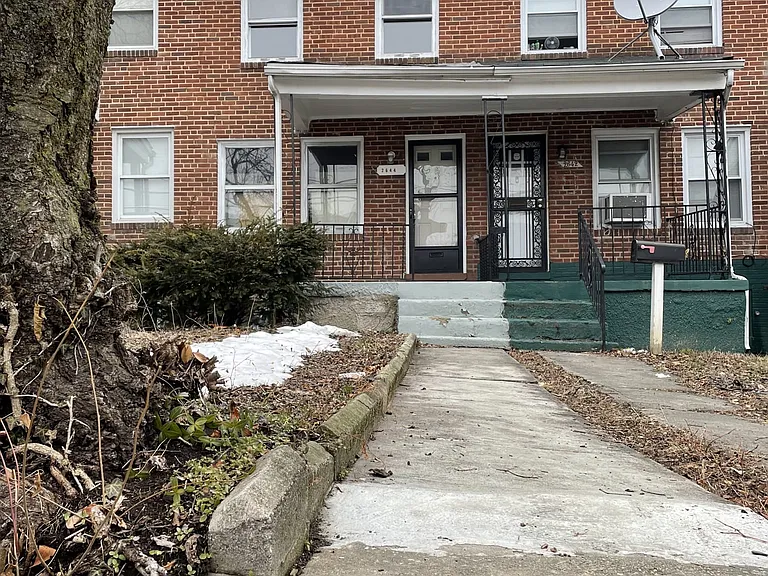 2644 W Lafayette Ave — Photo 44
