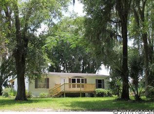 20113 SE 24th Ave, Hawthorne, FL 32640