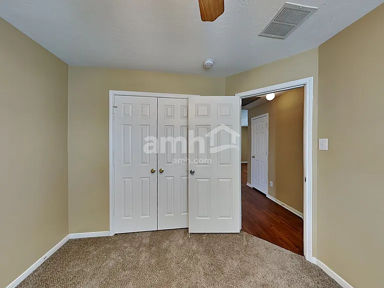 8002 Ginger Park Dr — Photo 20