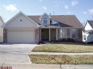 613 Vista Hills Ct, Eureka, MO 63025