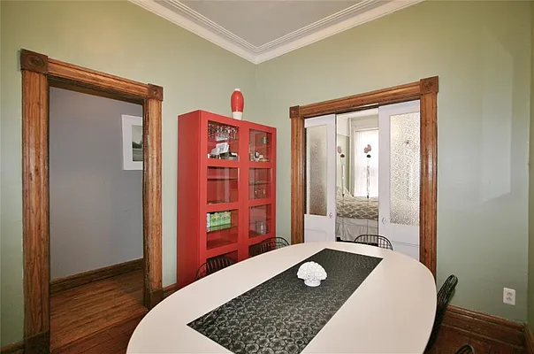 Rented by R New York | media 22