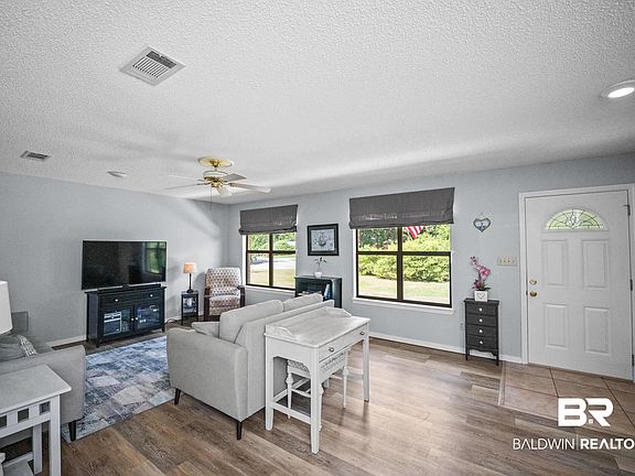 5th image of 2777 Santa Rosa Cir