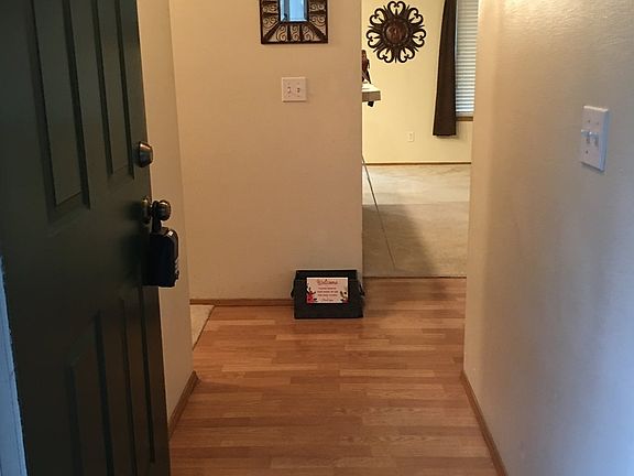 4th image of 1500 NE 72nd St APT 4