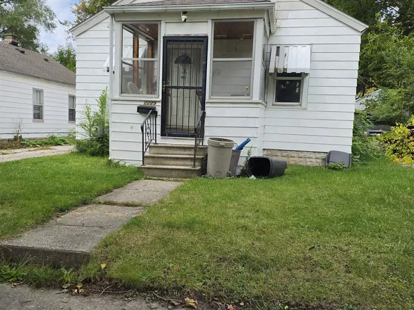 2229 S Niagara St, Saginaw, MI 48602