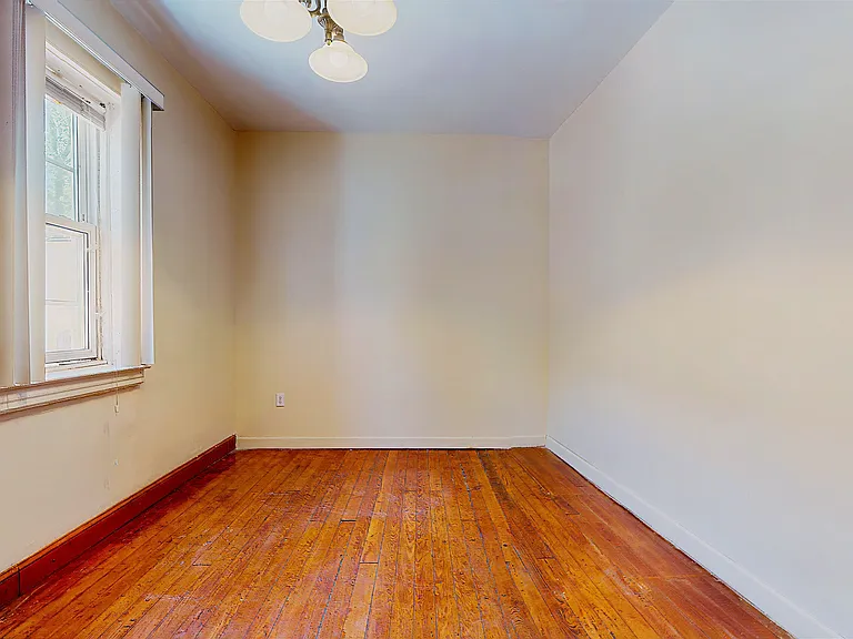 479 Irving Ave #1 — Photo 13