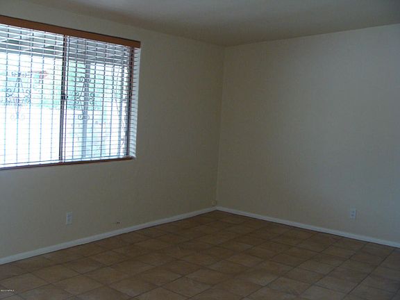 5th image of 3241 E Halcyon Pl