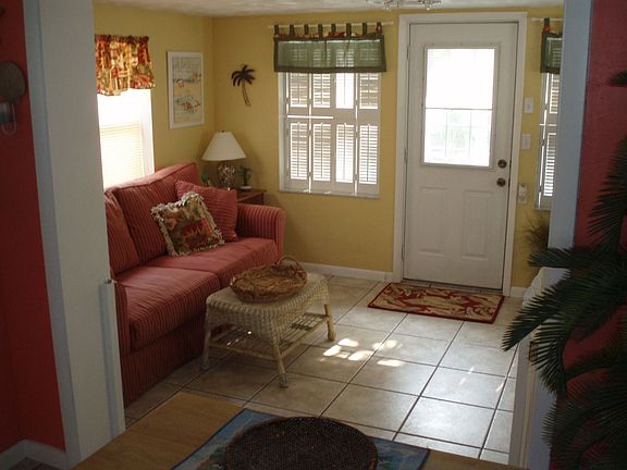 bonus/family room or 3rd bed