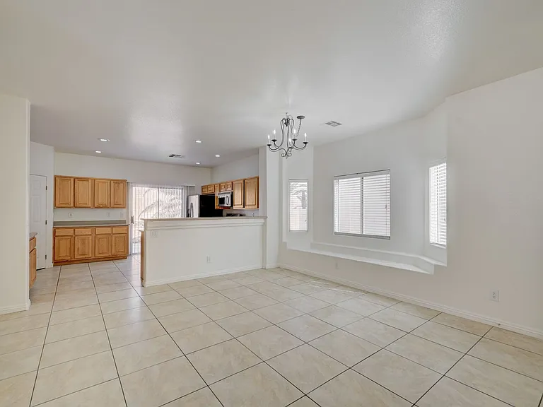 8918 Houston Ridge Ave — Photo 35