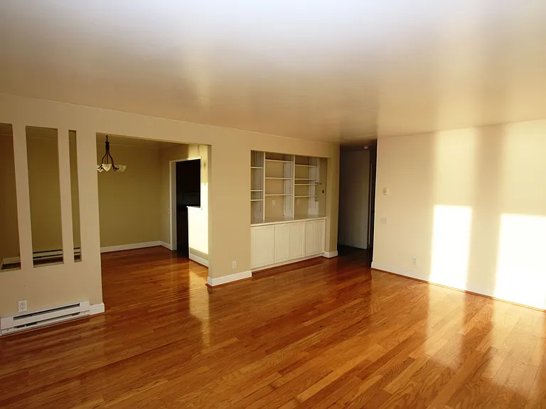 5015 Palmetto Ave #7 — Photo 1