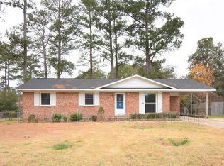 259 Channing Dr, Fayetteville, NC 28303