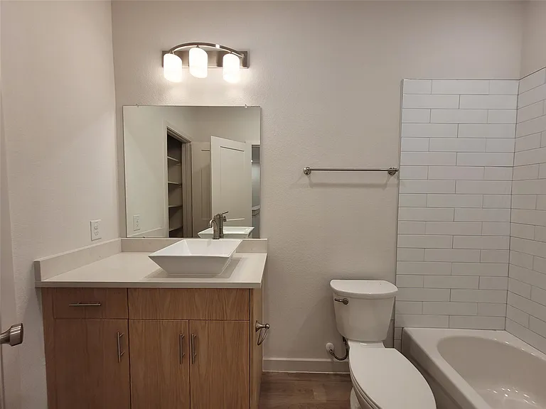 2509 Appian Way #B — Photo 21
