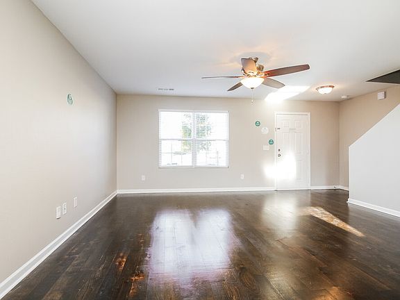 4th image of 3511 Pitchers Ln