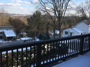 51 Ridge Rd APT 2, Westminster, MD 21157