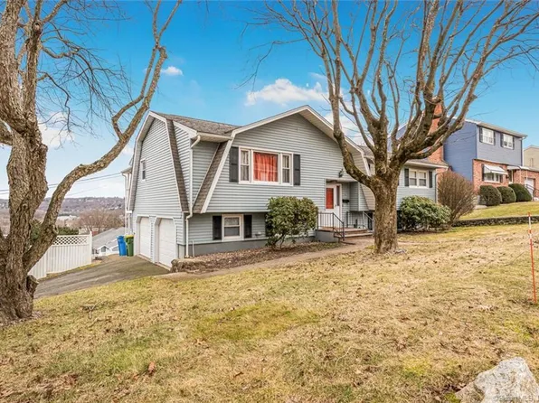 72 Greenfield Avenue, Waterbury, CT 06708