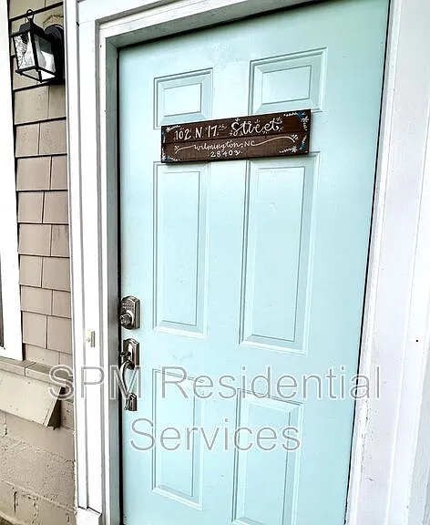 102 N 17th St — Photo 2