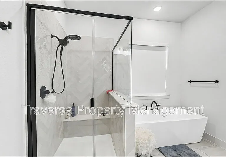 249 Observation Dr N — Photo 13