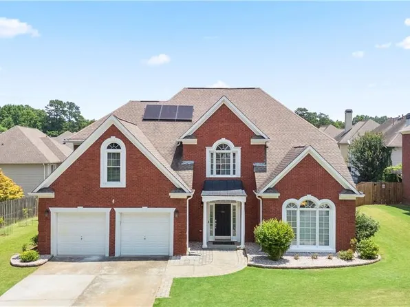 3735 Turnbury Oaks Dr, Peachtree Corners, GA 30096
