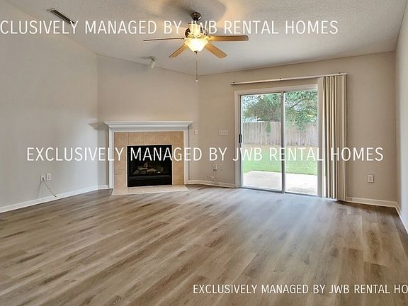 4th image of 13688 Fish Eagle Dr W