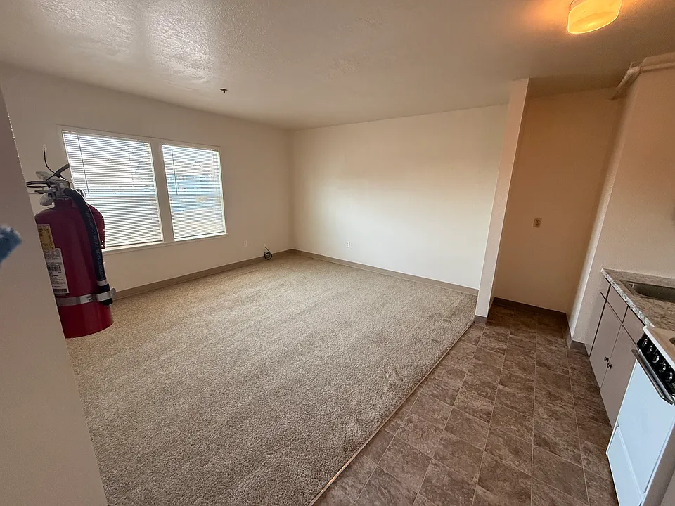 2411 4th St #203