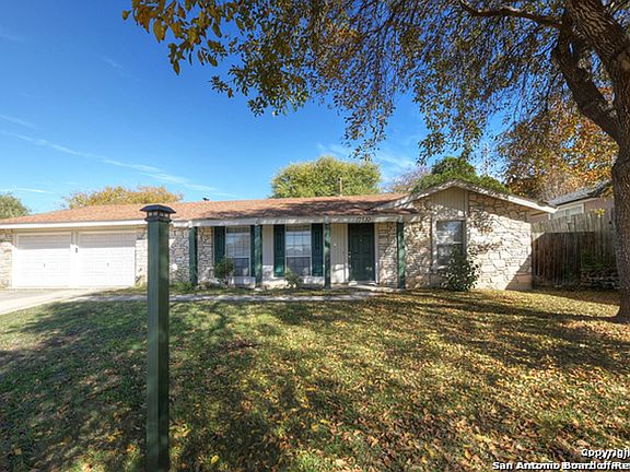 2nd image of 12810 Weeping Oak Trl