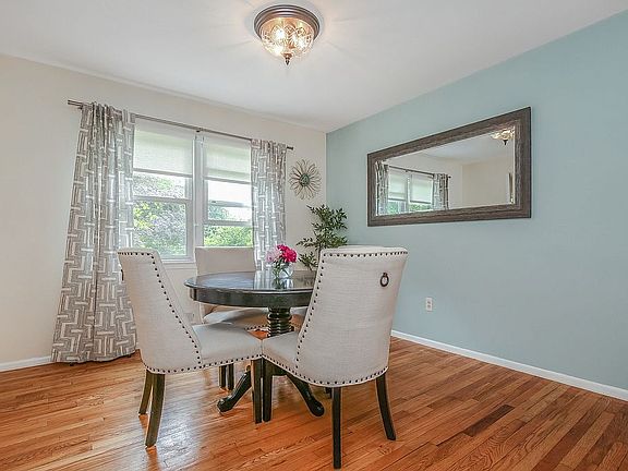 Alt view of Dining Room
