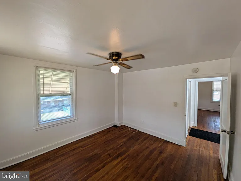 3018 Larue Sq E — Photo 55