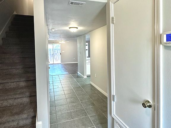3rd image of 1849 Pointed Leaf Ln