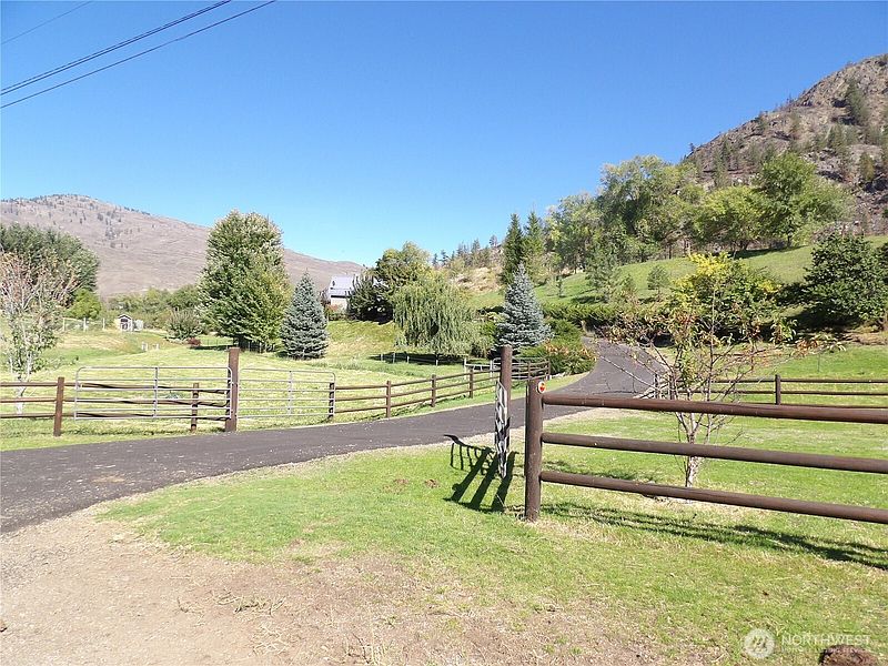 5th image of 2132 Sinlakekin Road