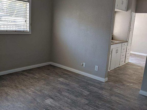 5th image of 2326 30th St