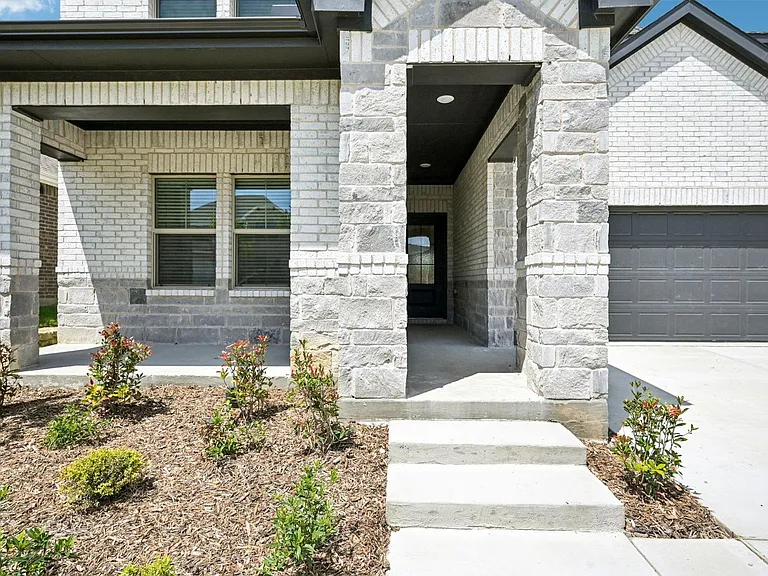718 London Town Ln — Photo 4
