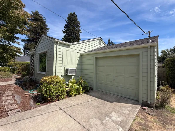 2208 Midway Drive, Santa Rosa, CA 95405