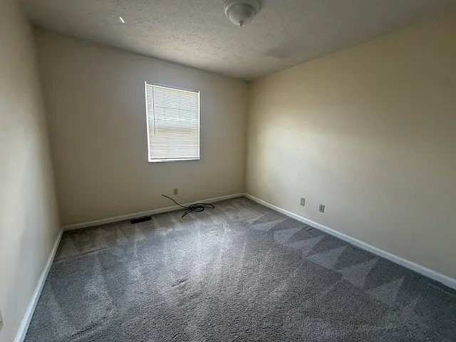 Sleepy Hollow Townhomes — Photo 50