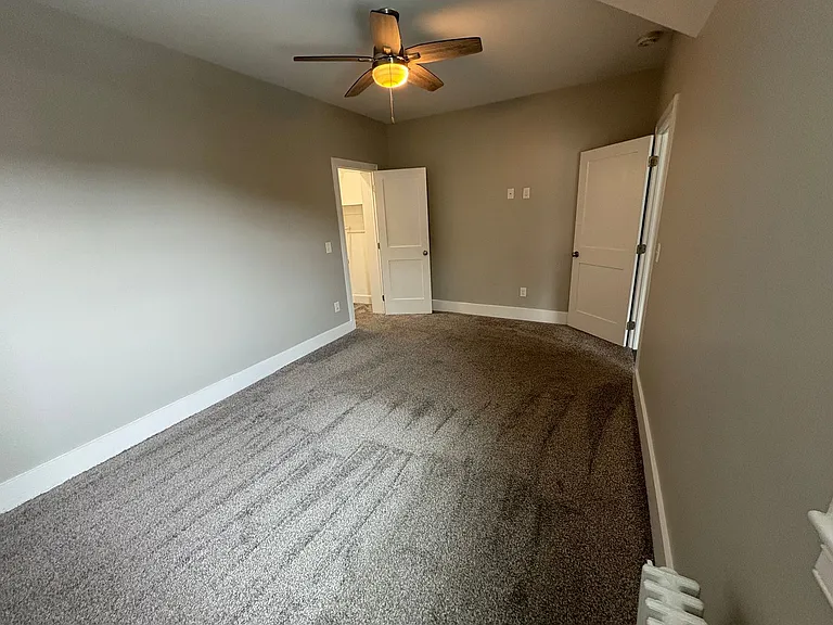 16 Magnolia Ave — Photo 8