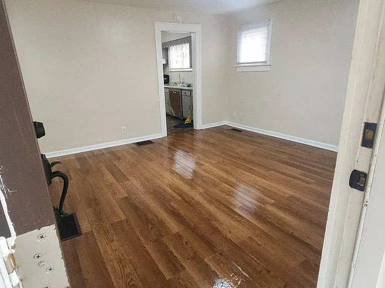 1351 College Park — Photo 40