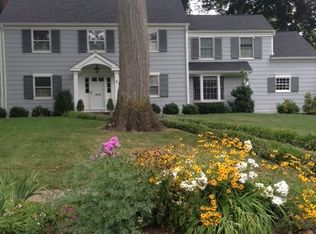 6 Whittredge Rd, Summit, NJ 07901