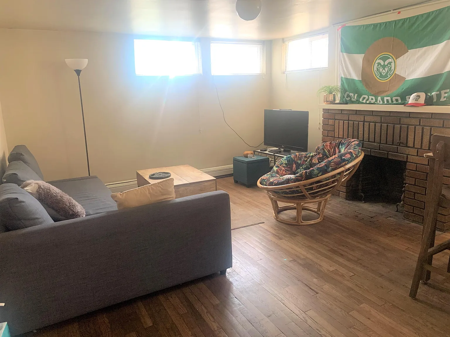 2 bed, 1000 sqft, $1,600 — Photo 3